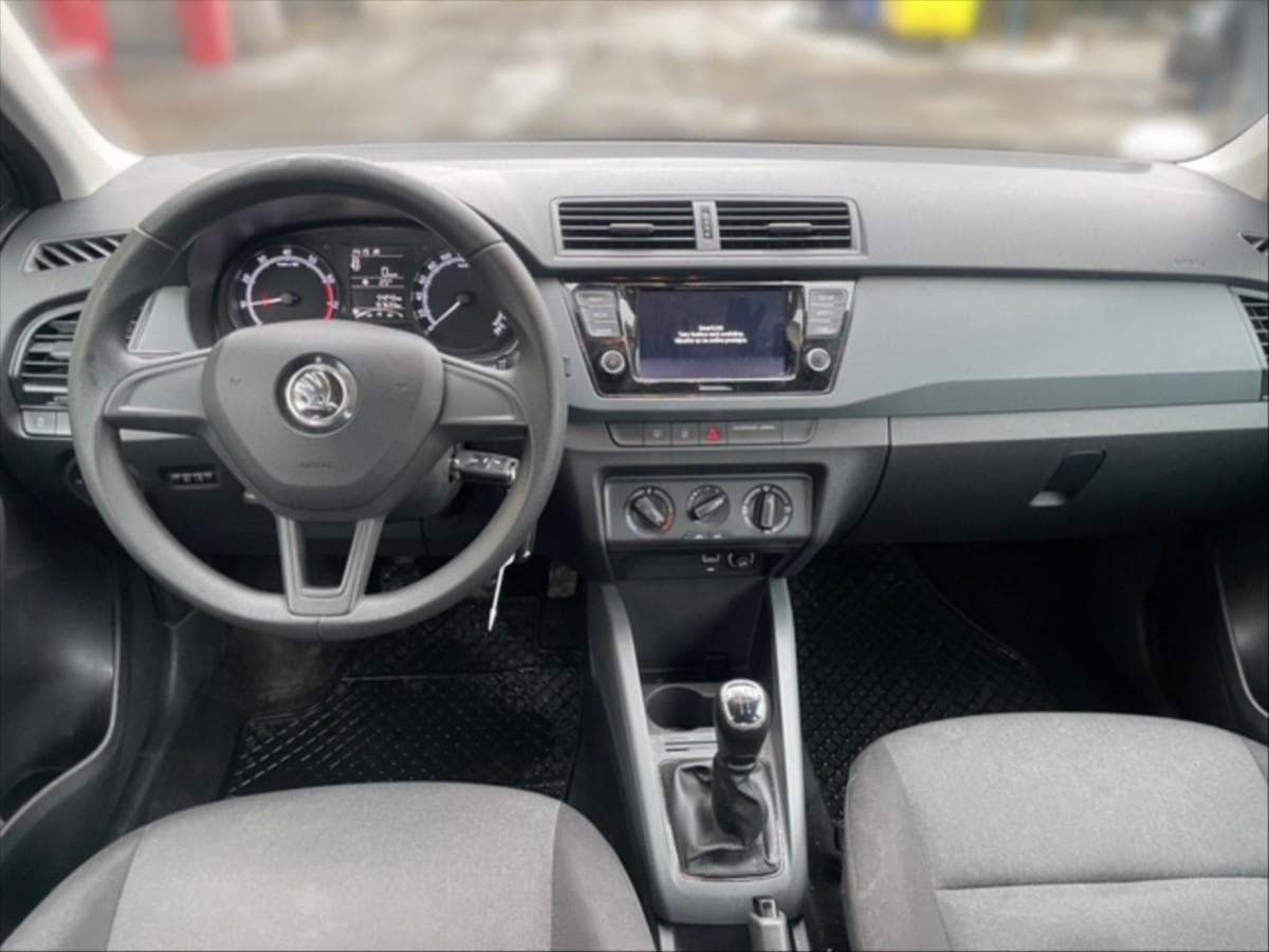 2019 Škoda FABIA - 9