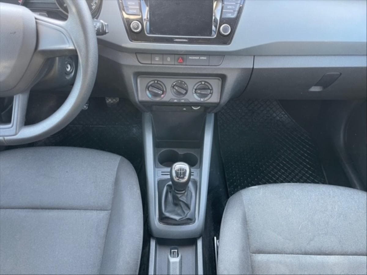 2019 Škoda FABIA - 10