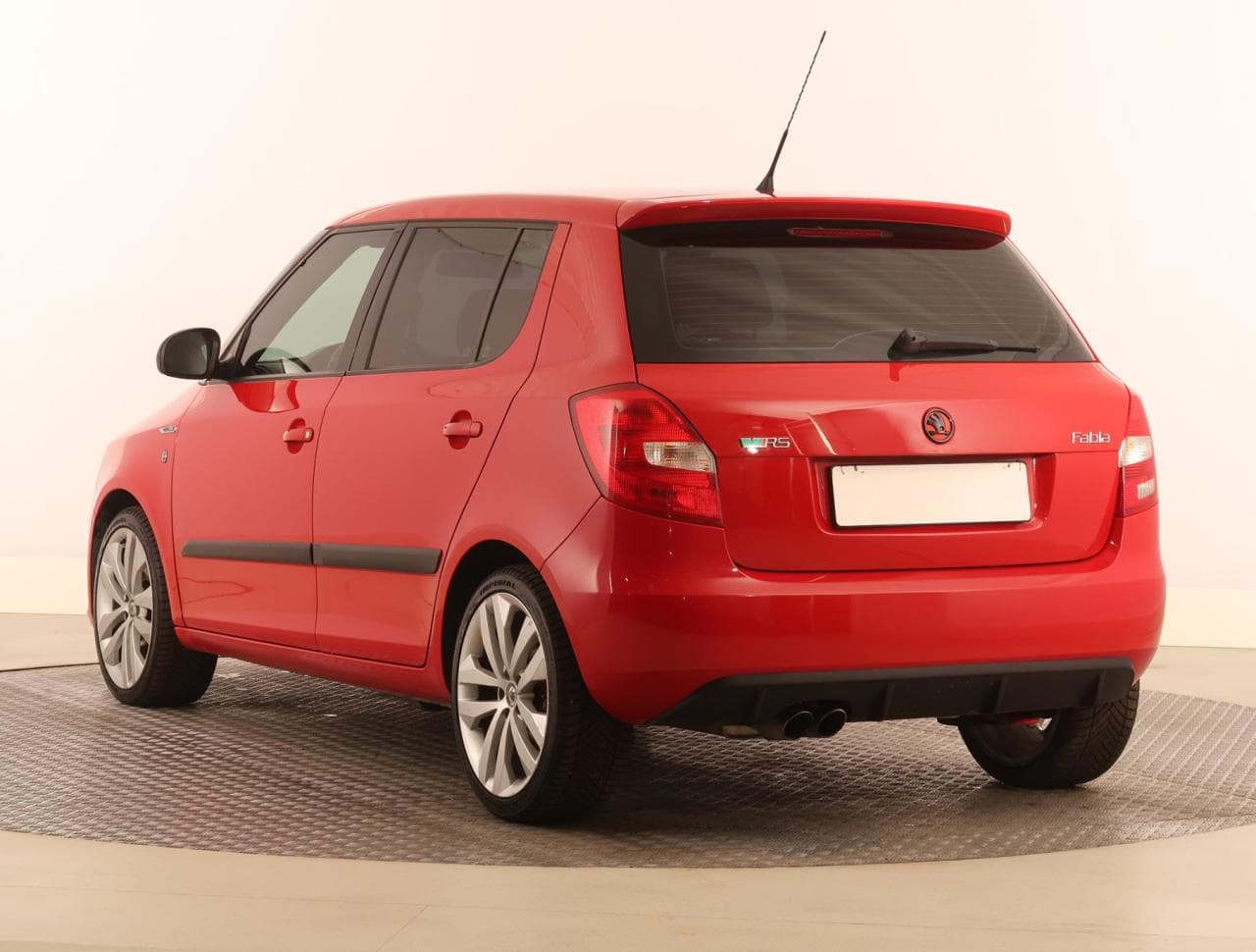 2010 Škoda FABIA - 5