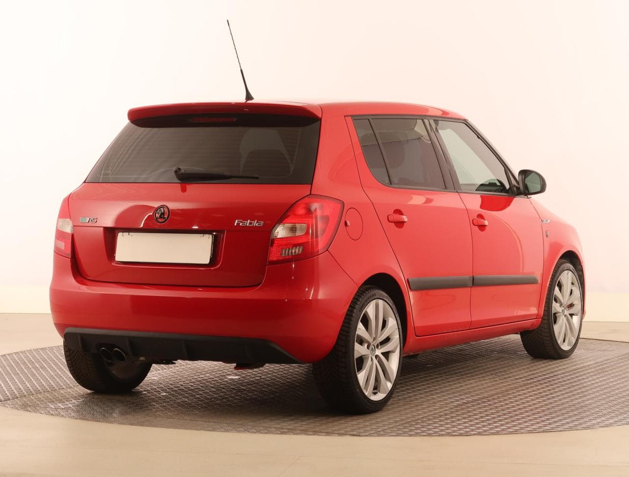 2010 Škoda FABIA - 7