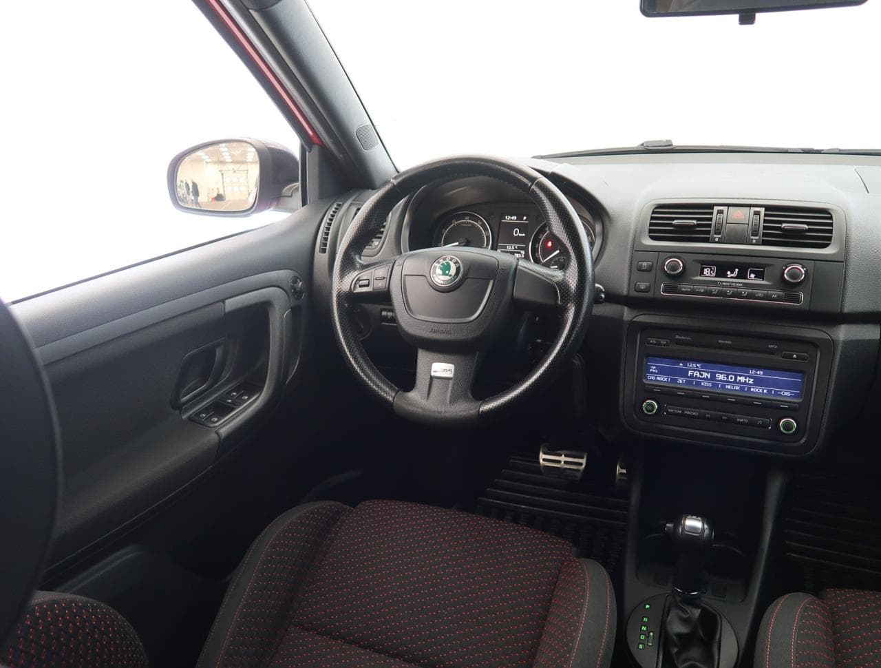 2010 Škoda FABIA - 9