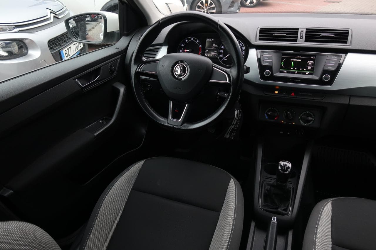 2018 Škoda FABIA - 9