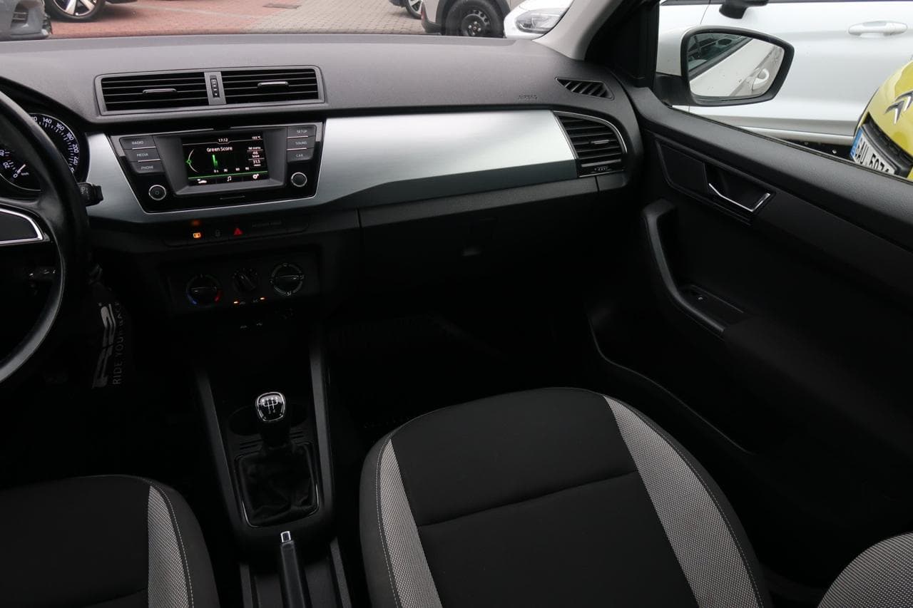 2018 Škoda FABIA - 11