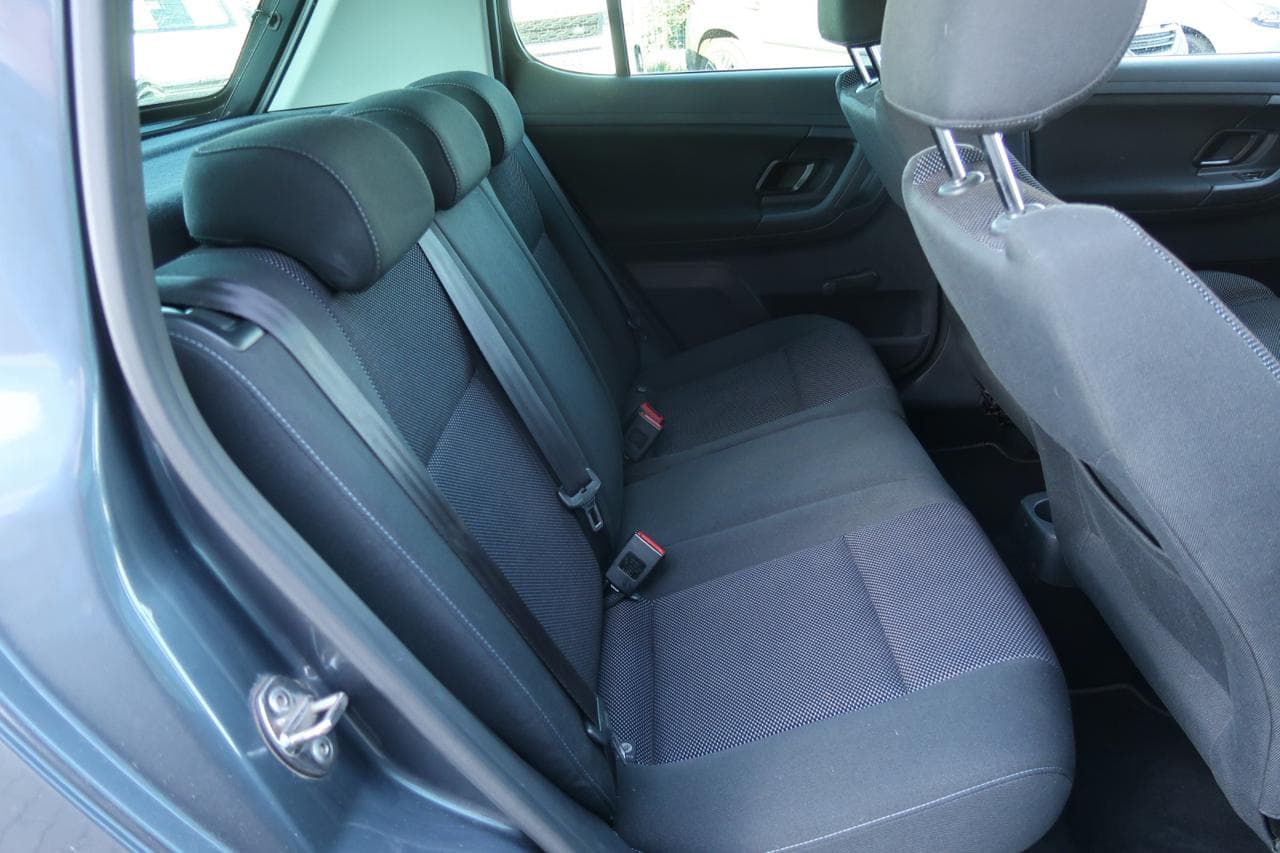 2010 Škoda FABIA - 19