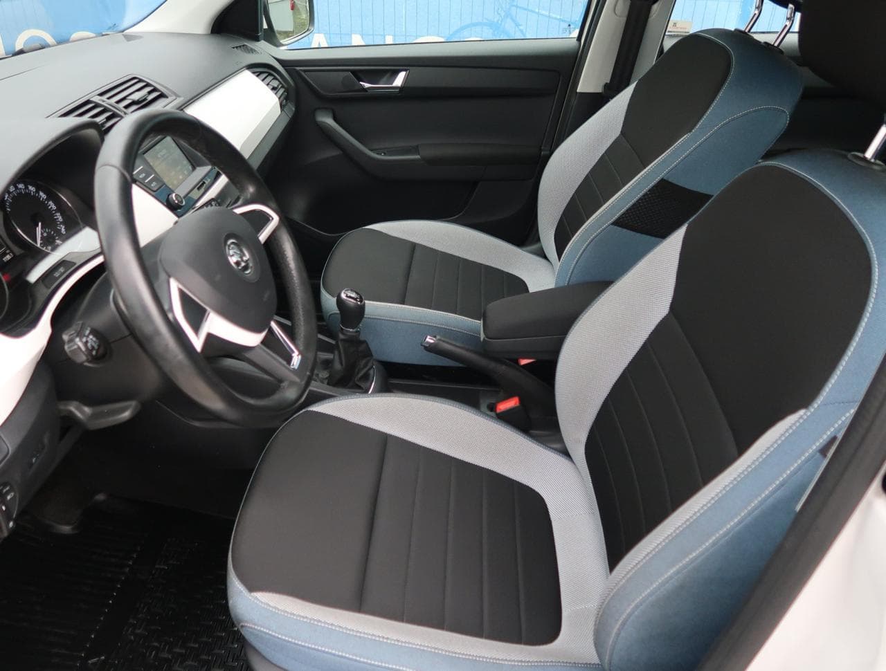 2016 Škoda FABIA - 19