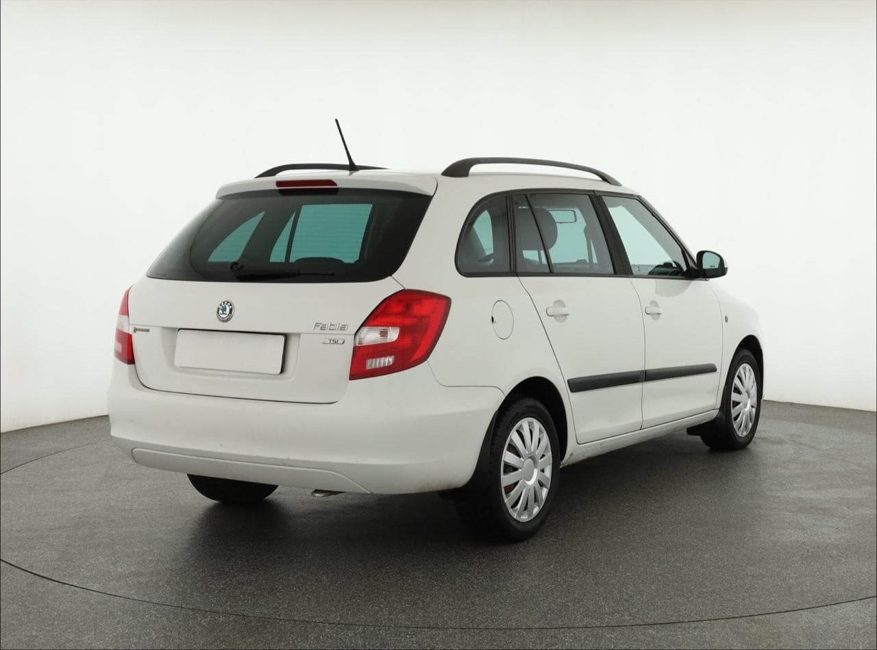 2012 Škoda FABIA - 7