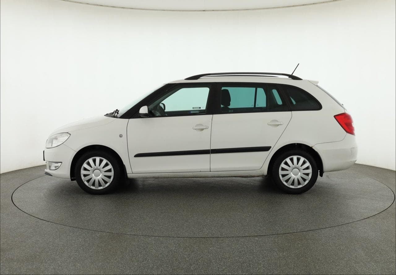 2012 Škoda FABIA - 4