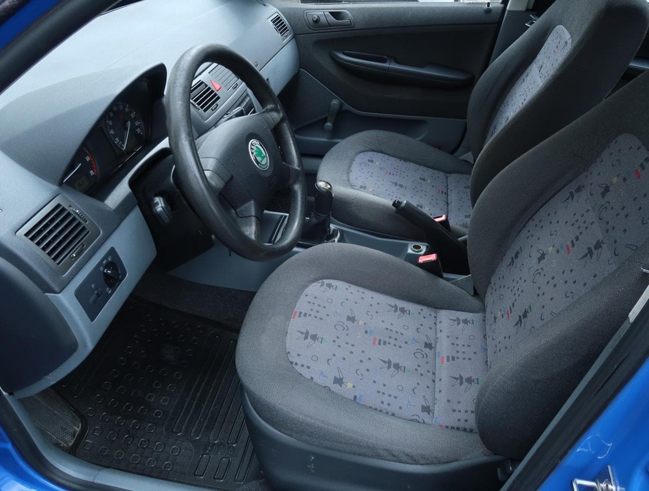 2003 Škoda FABIA - 16