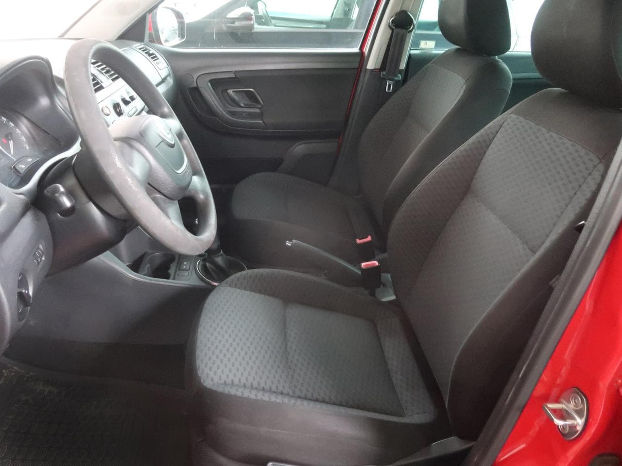 2010 Škoda FABIA - 15