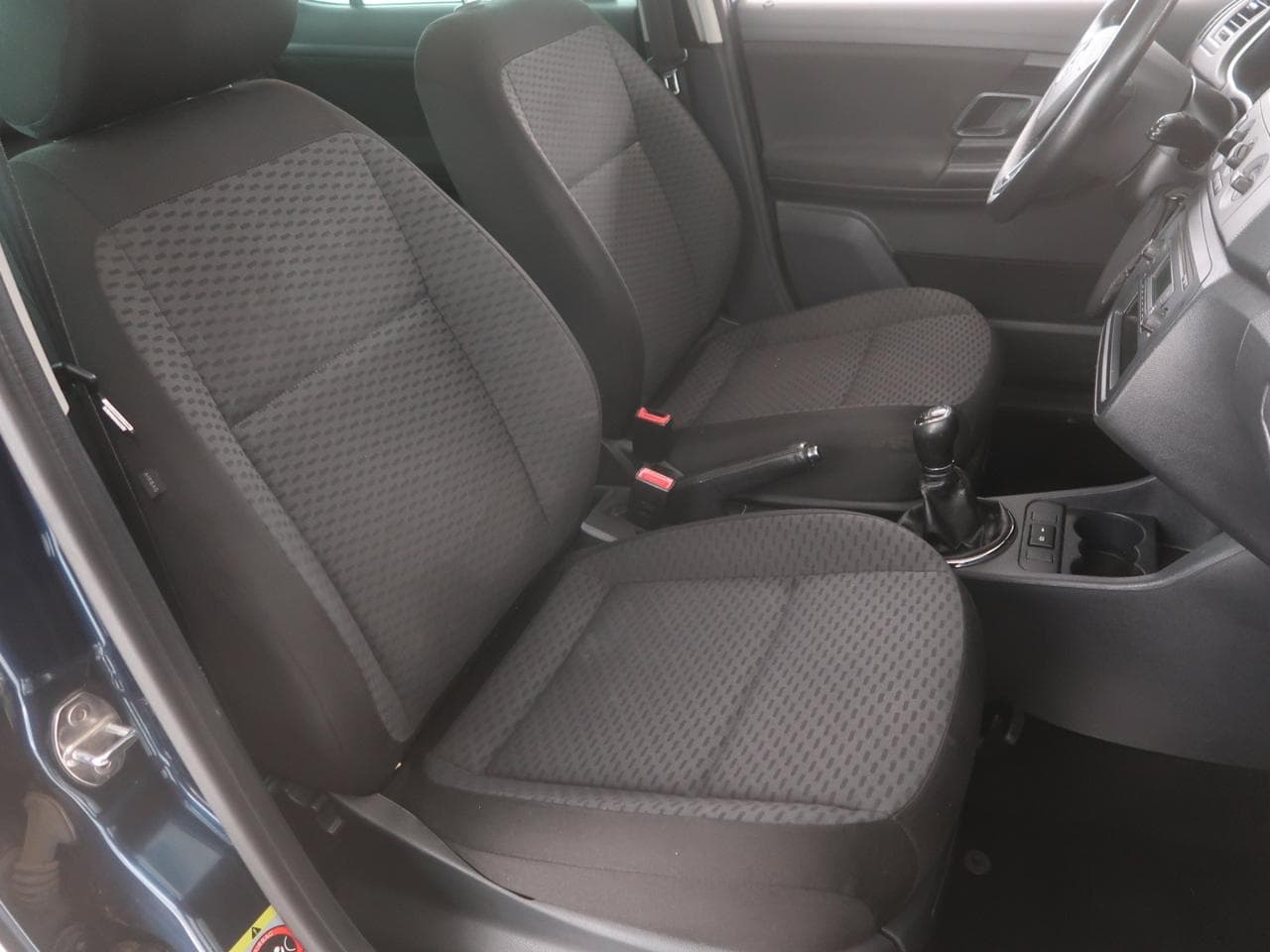 2013 Škoda FABIA - 12