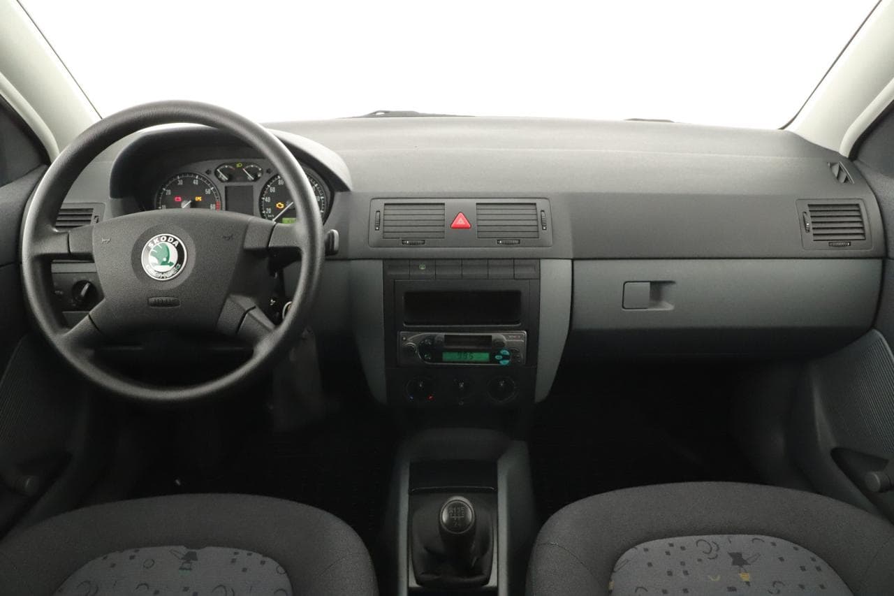 2002 Škoda FABIA - 9