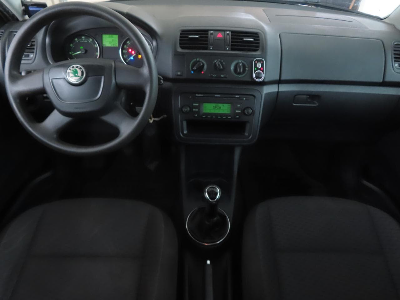 2011 Škoda FABIA - 10