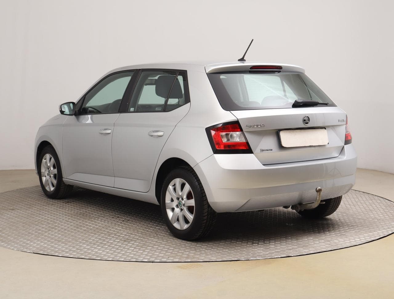 2015 Škoda FABIA - 5