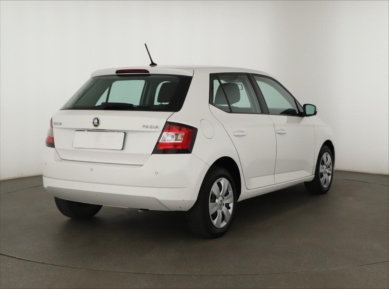 2018 Škoda FABIA - 7