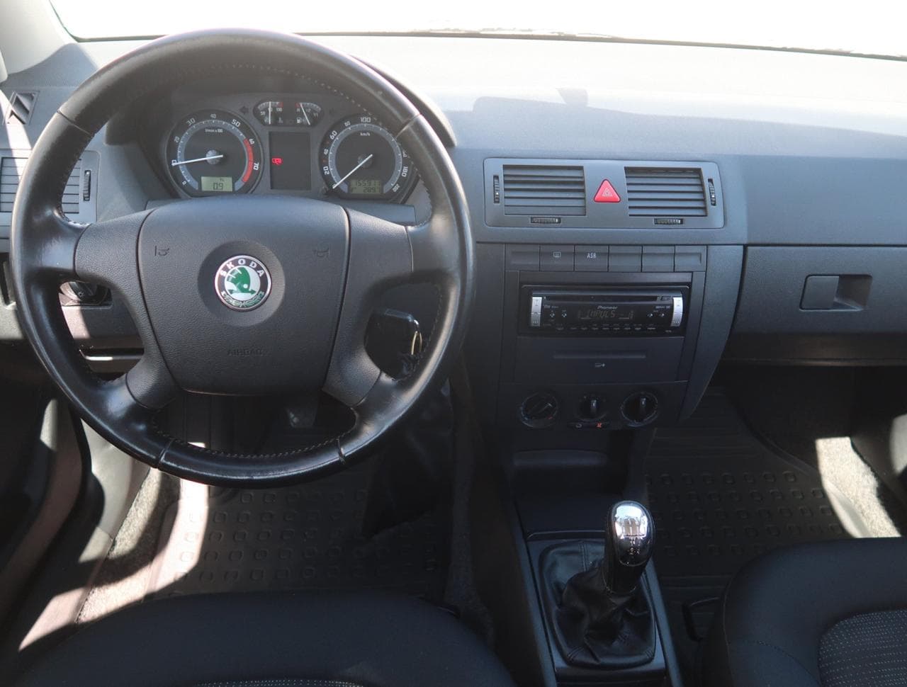 2006 Škoda FABIA - 10