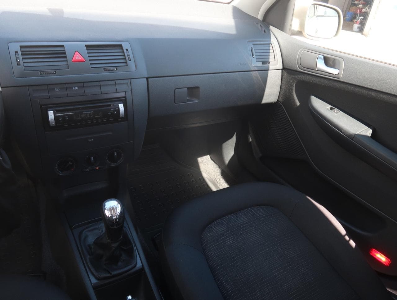 2006 Škoda FABIA - 11