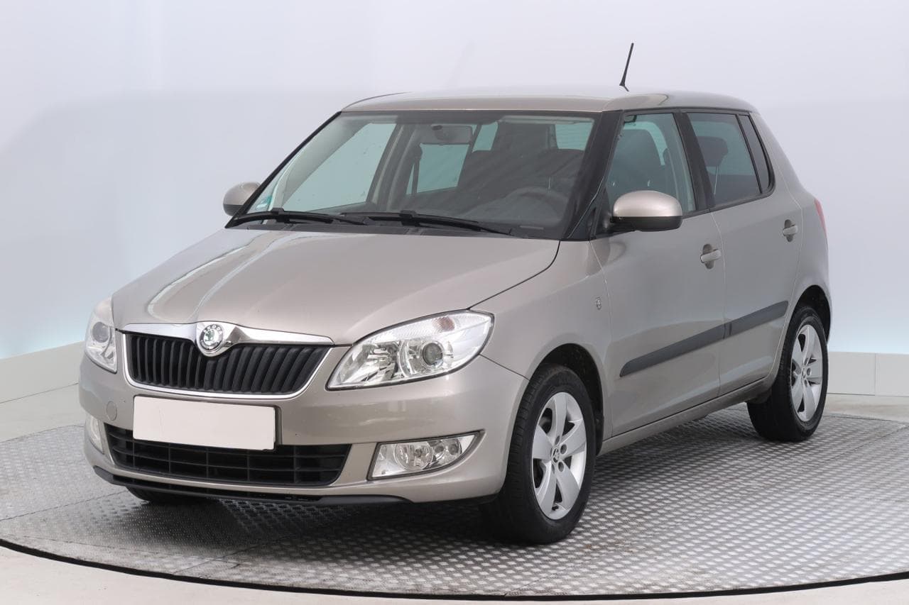 2011 Škoda FABIA - 3