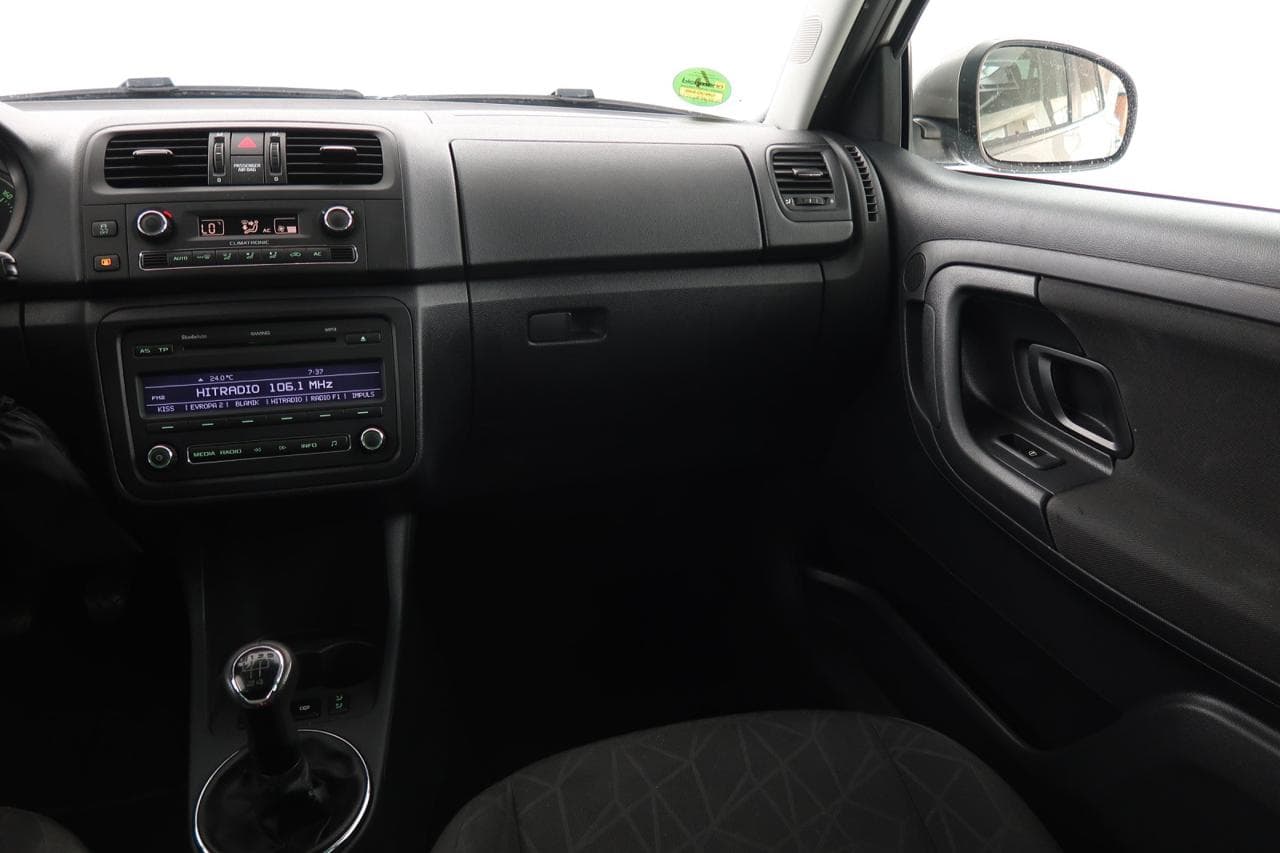 2011 Škoda FABIA - 12