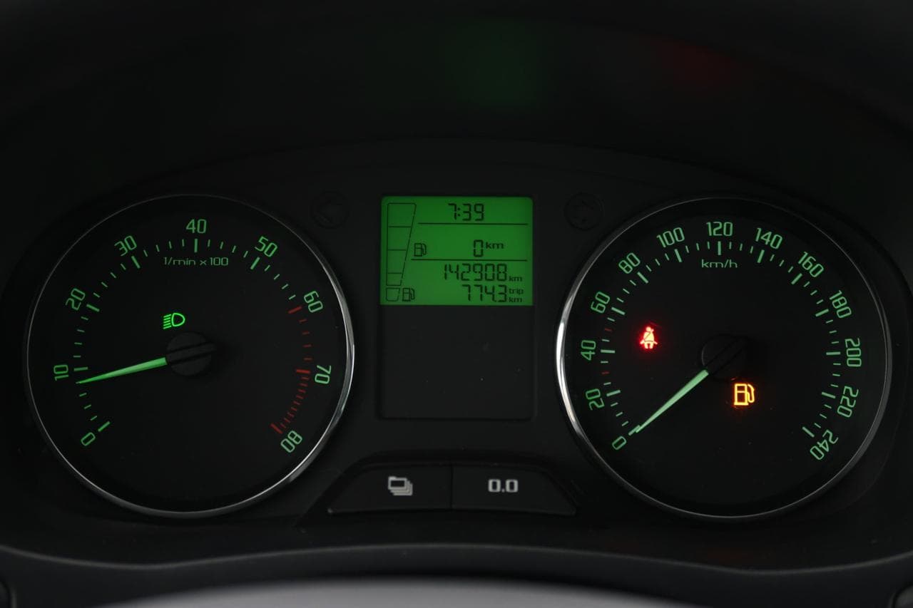 2011 Škoda FABIA - 21
