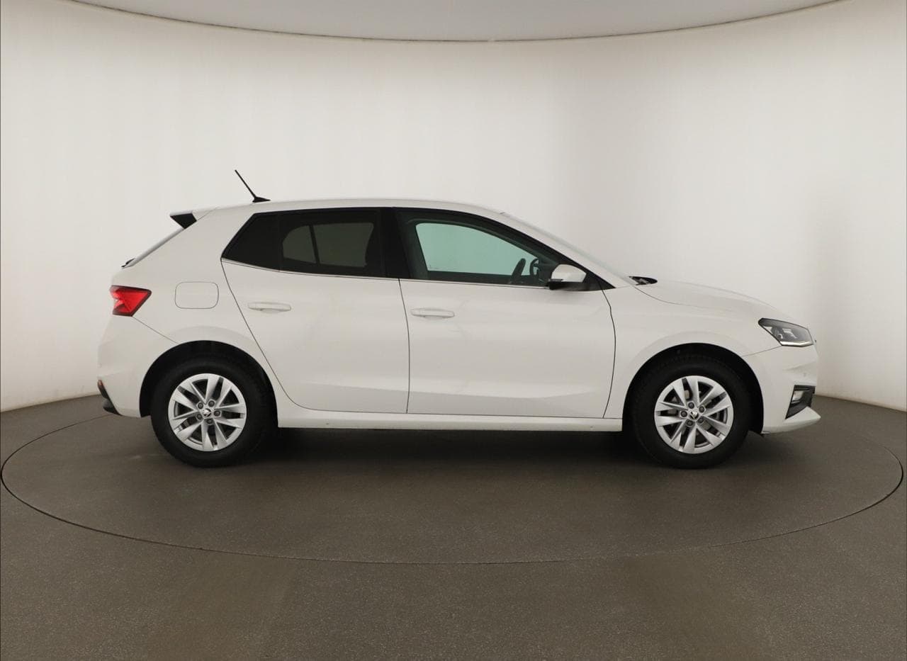 2023 Škoda FABIA - 8