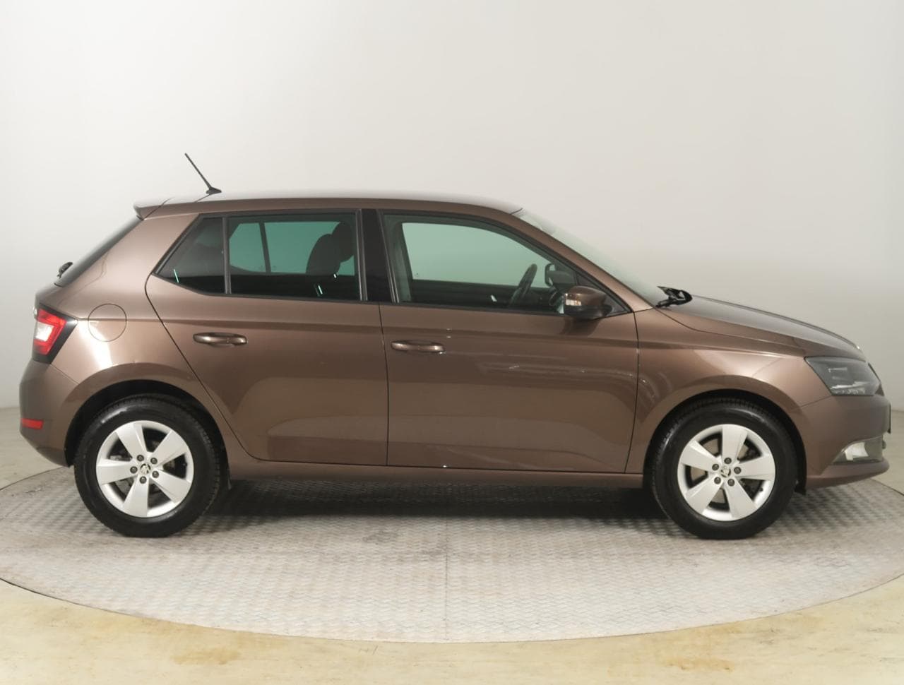 2018 Škoda FABIA - 8