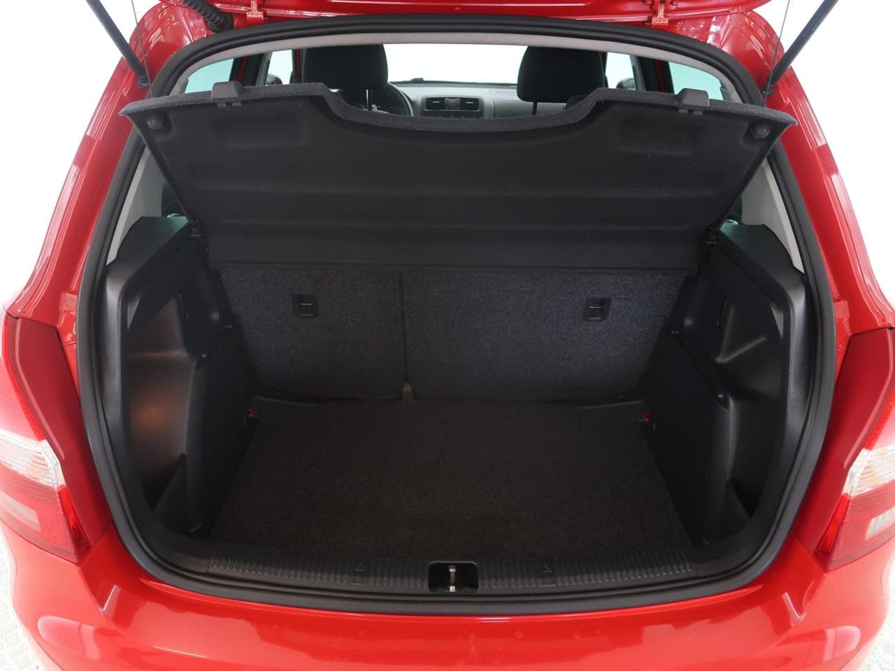 2012 Škoda FABIA - 19