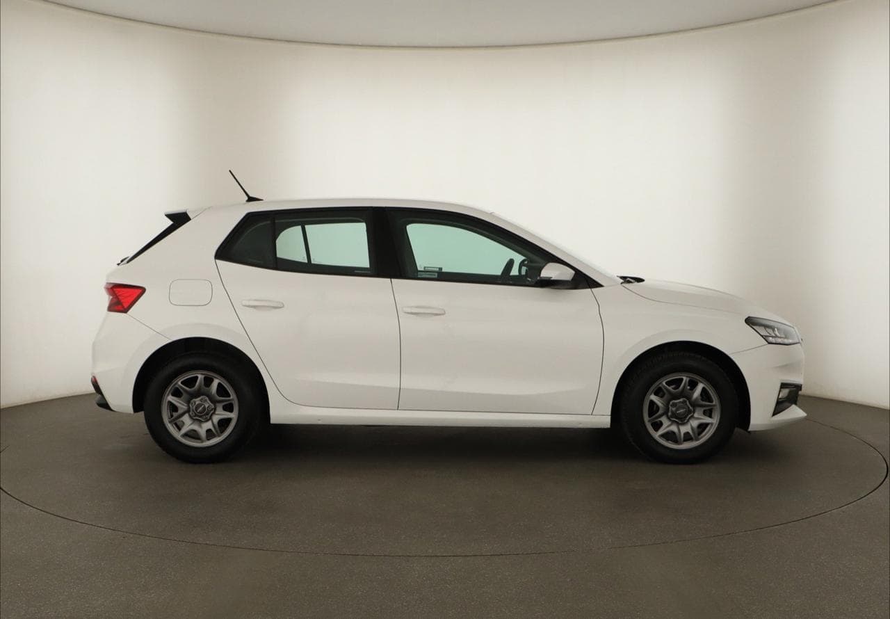 2023 Škoda FABIA - 8