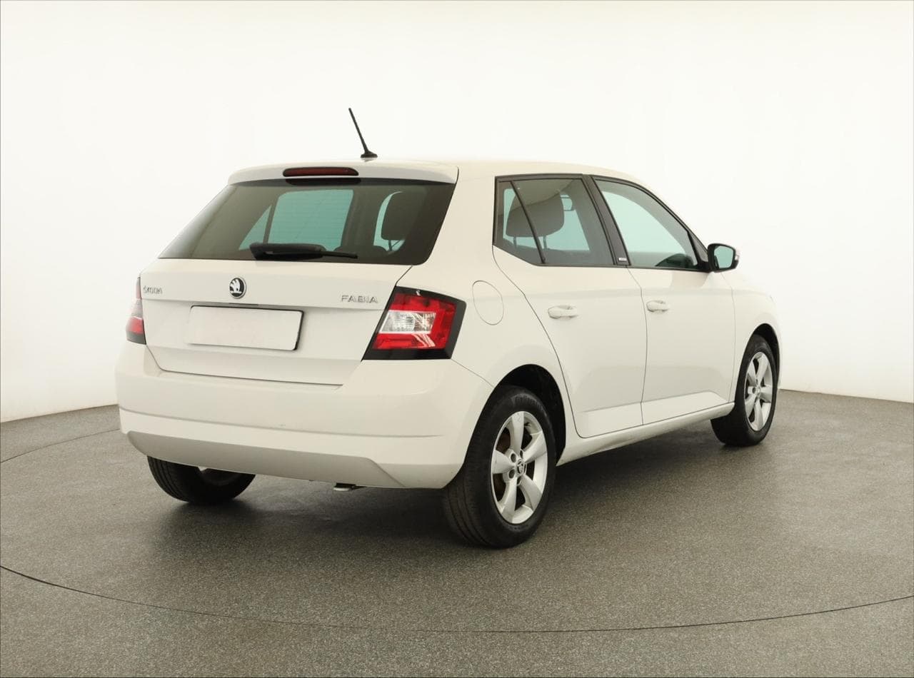2017 Škoda FABIA - 9