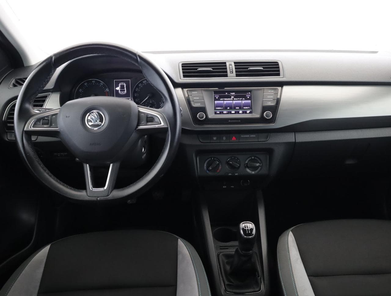 2017 Škoda FABIA - 13