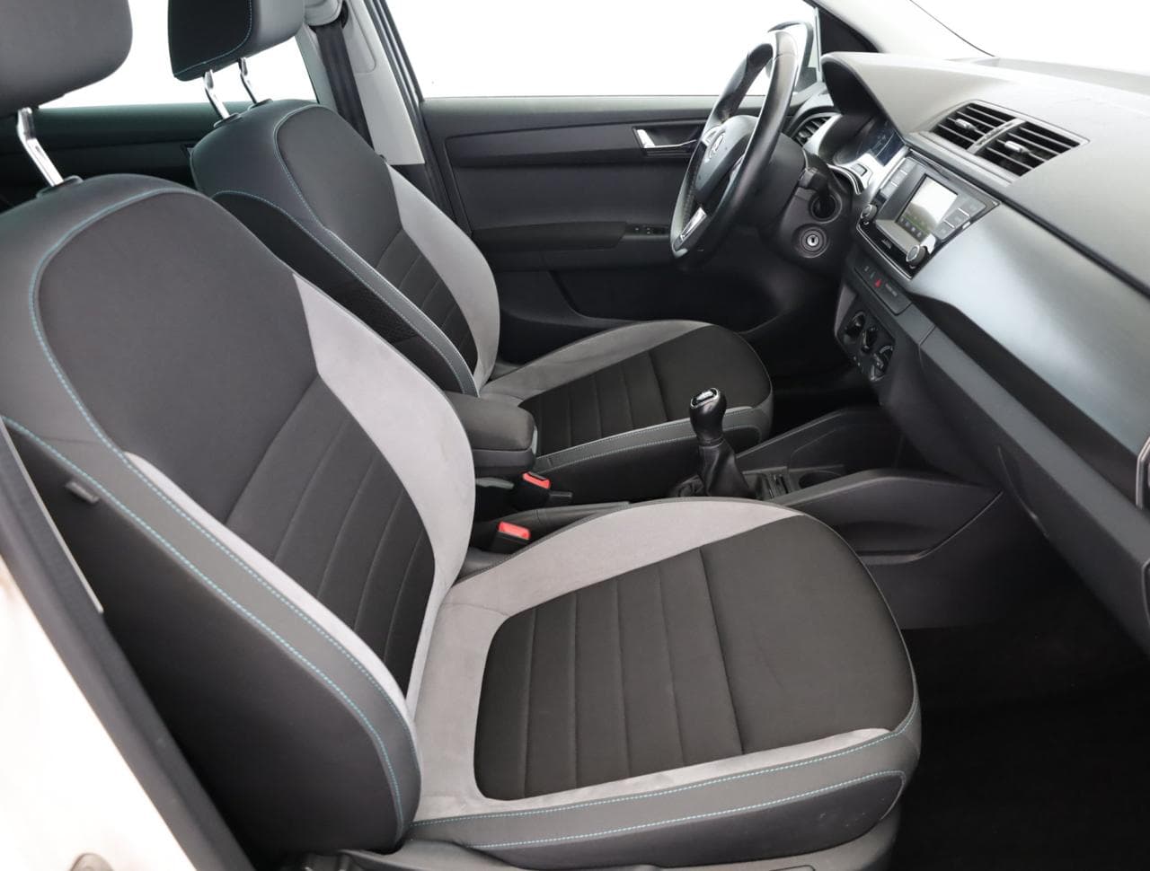 2017 Škoda FABIA - 15