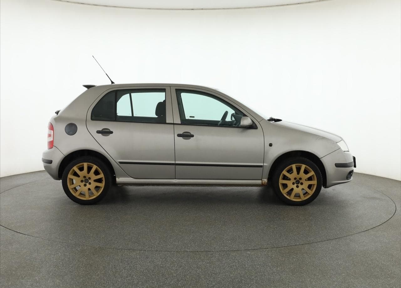 2006 Škoda FABIA - 8