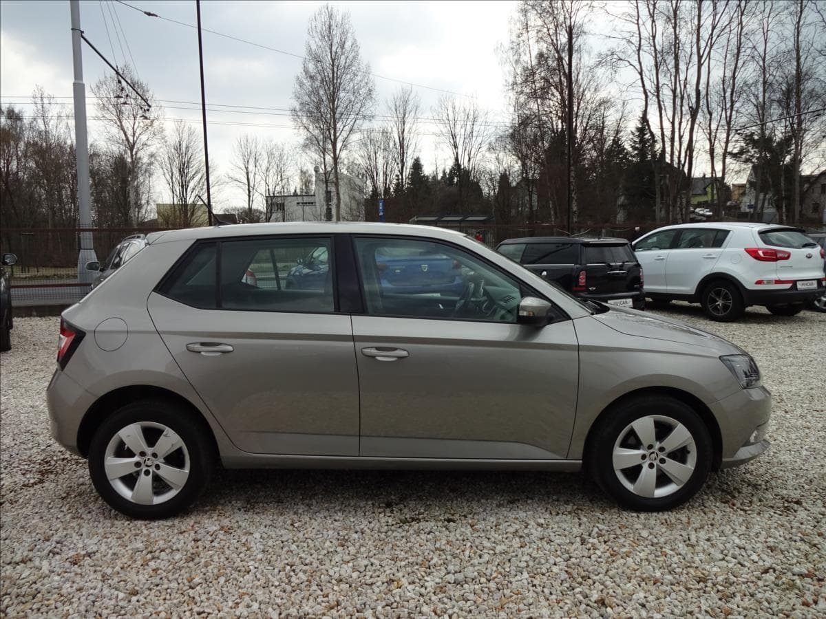2018 Škoda FABIA - 8