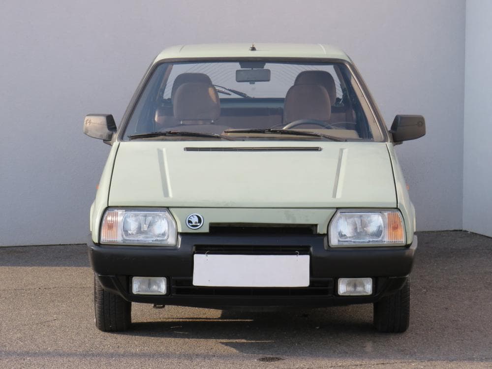 1990 Škoda FAVORIT - 2