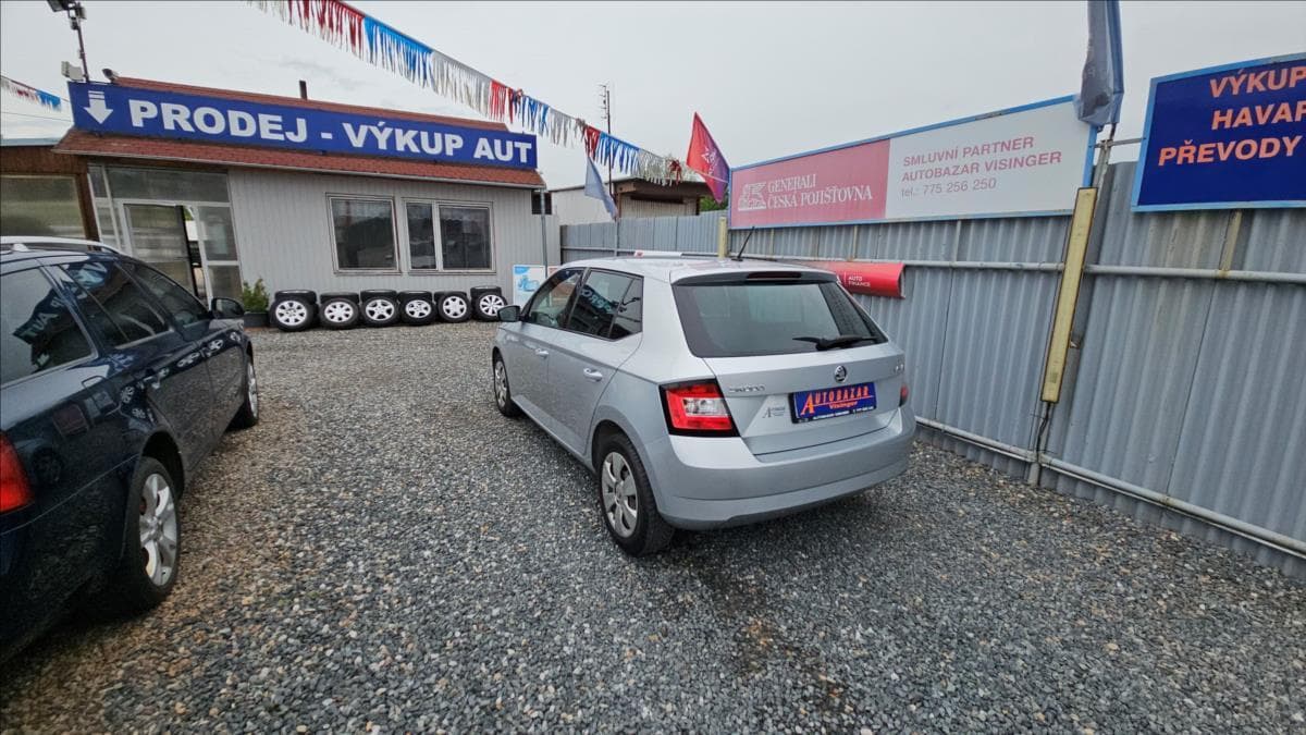 2015 Škoda FABIA - 16