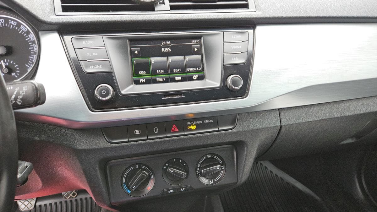 2015 Škoda FABIA - 10