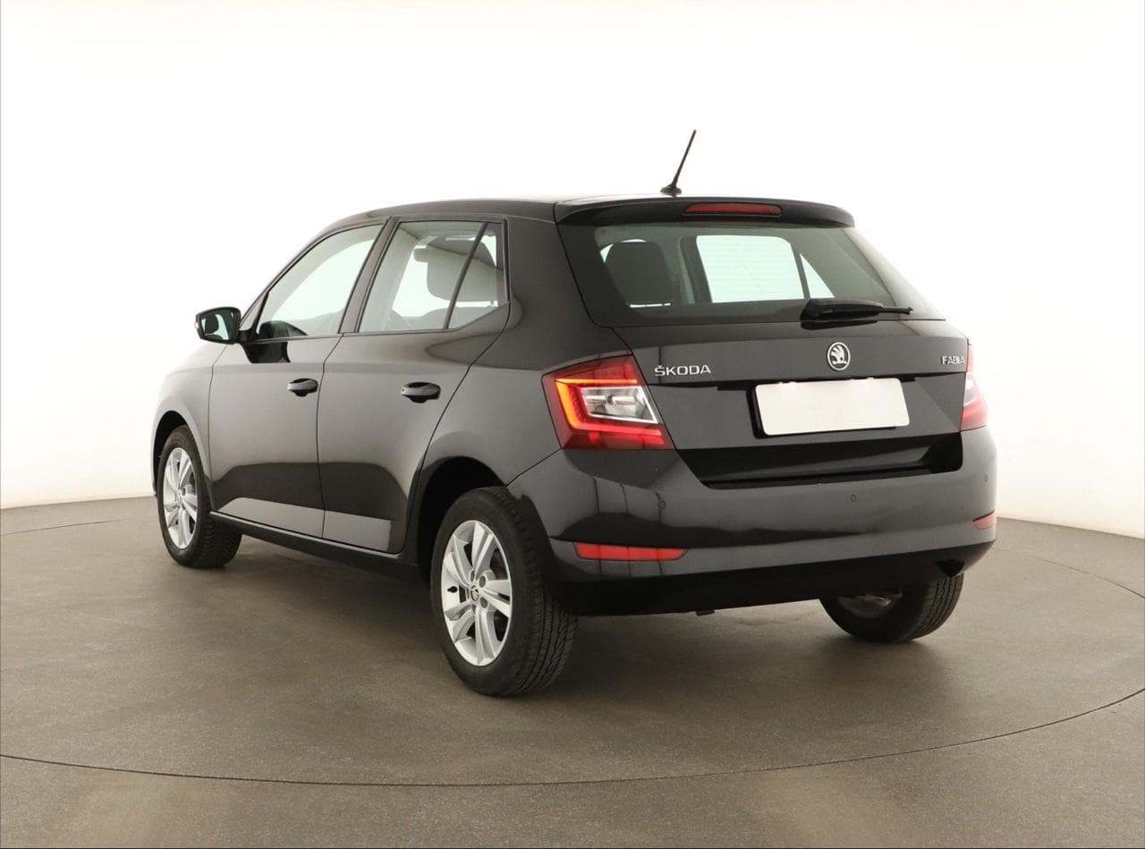 2018 Škoda FABIA - 9