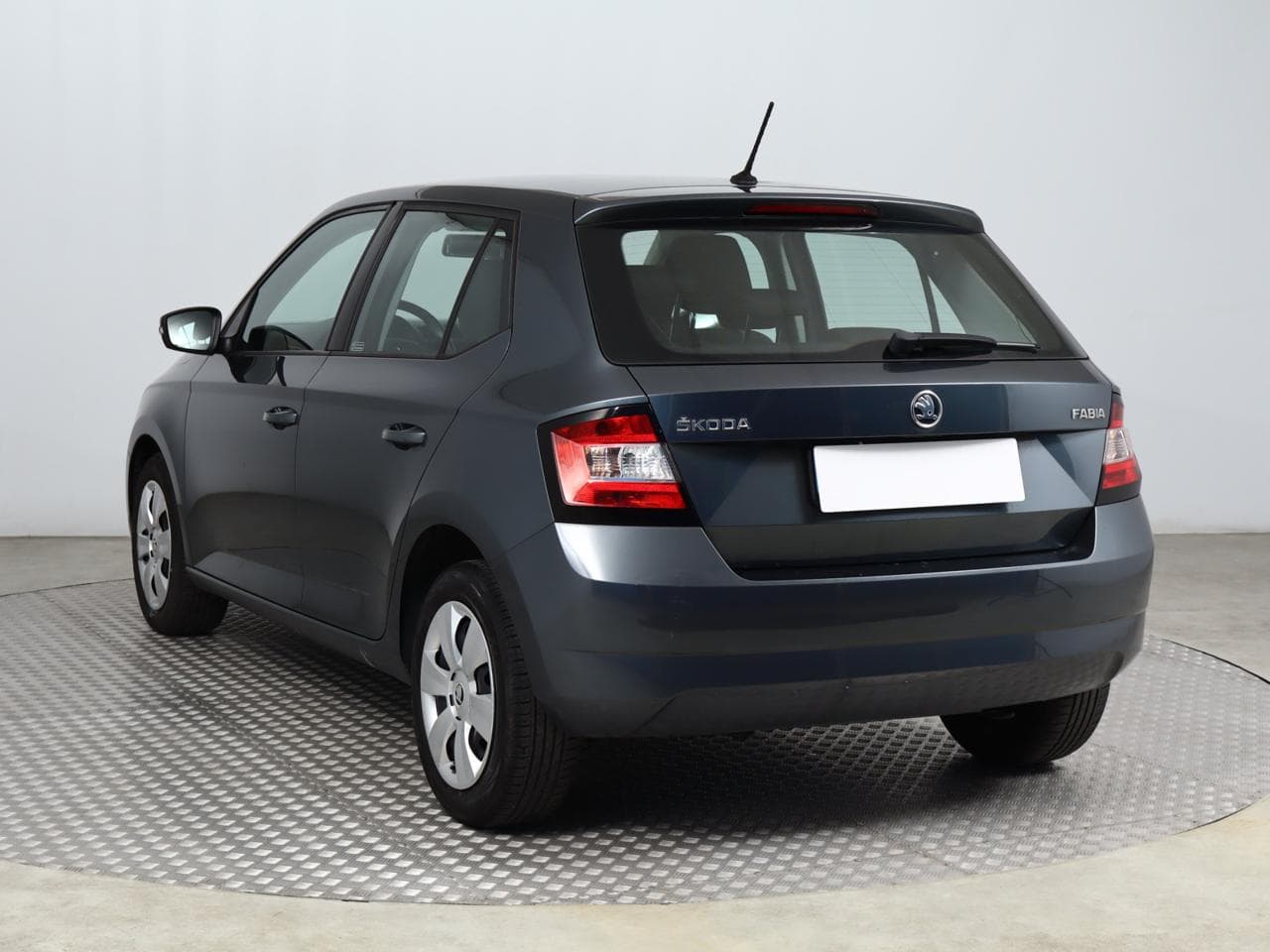 2018 Škoda FABIA - 8