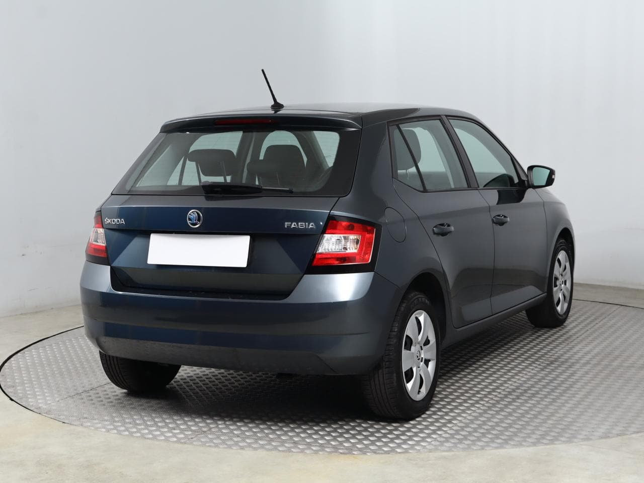 2018 Škoda FABIA - 12