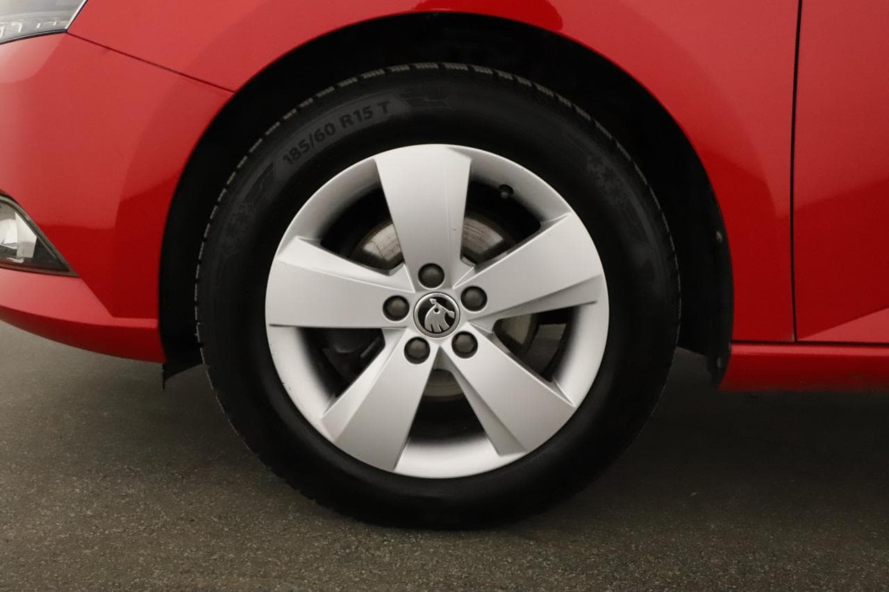 2018 Škoda FABIA - 25