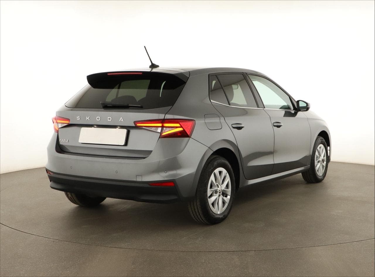 2024 Škoda FABIA - 12