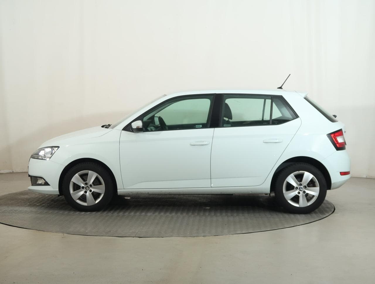 2019 Škoda FABIA - 6