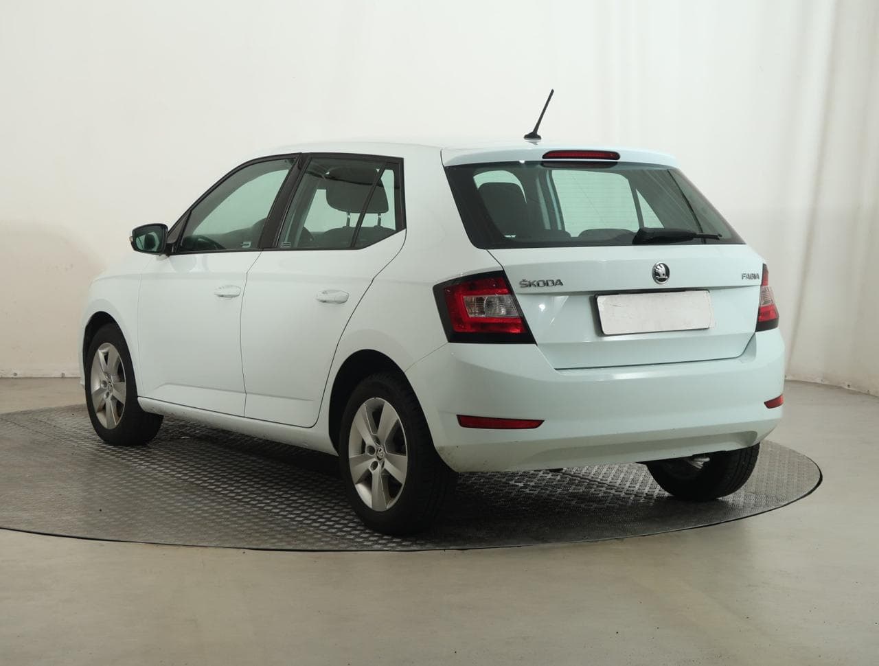 2019 Škoda FABIA - 8