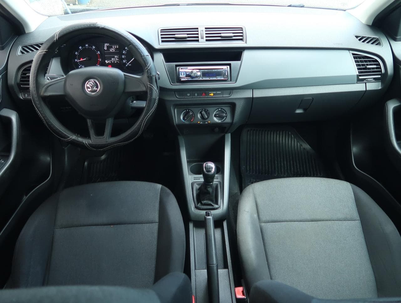 2015 Škoda FABIA - 19