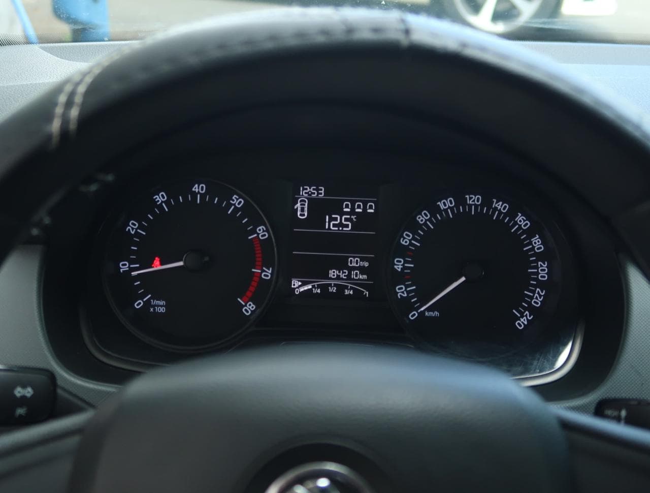 2015 Škoda FABIA - 31