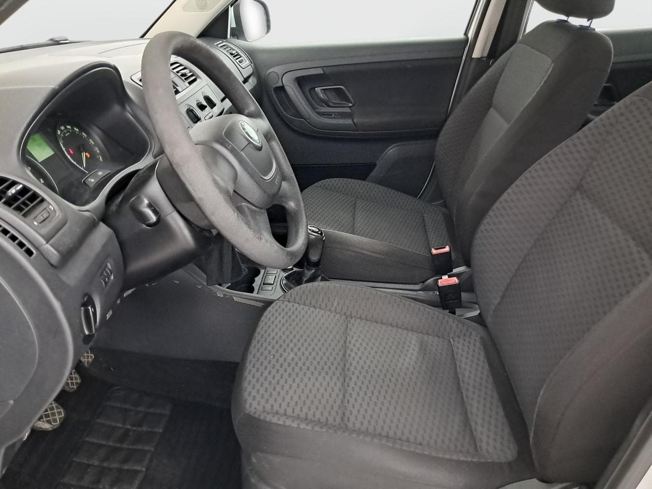 2011 Škoda FABIA - 27