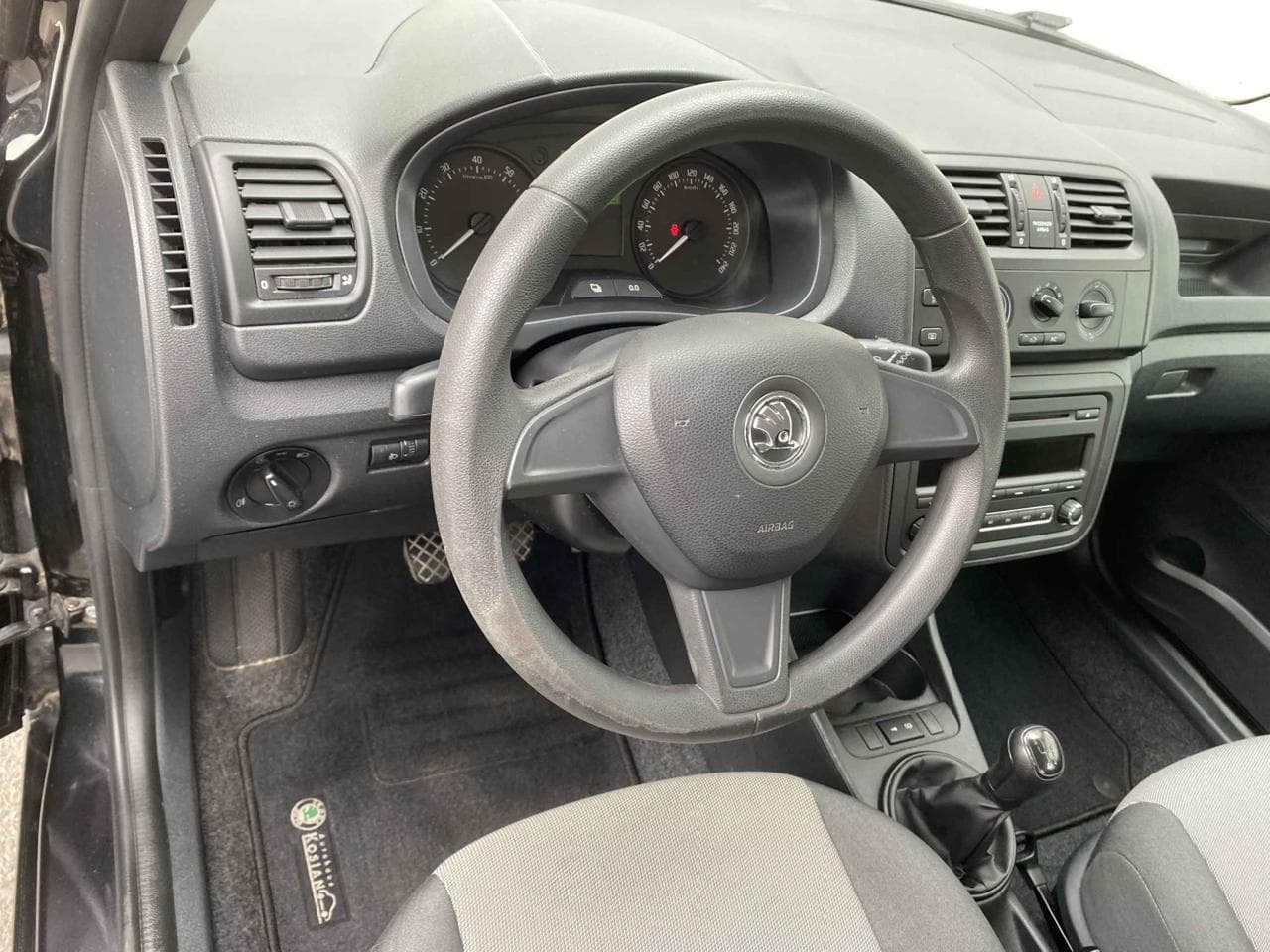 2014 Škoda FABIA - 14