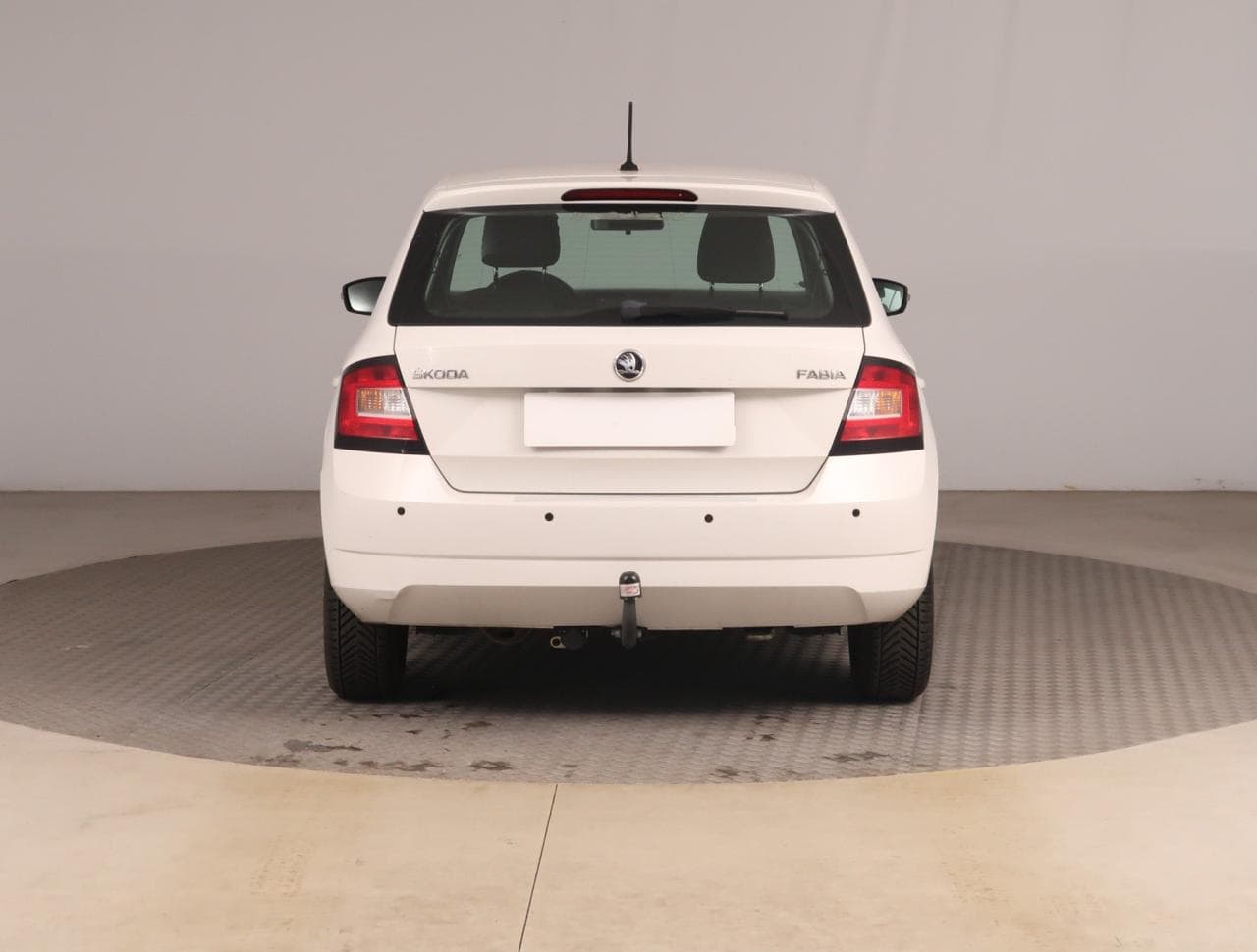 2015 Škoda FABIA - 11