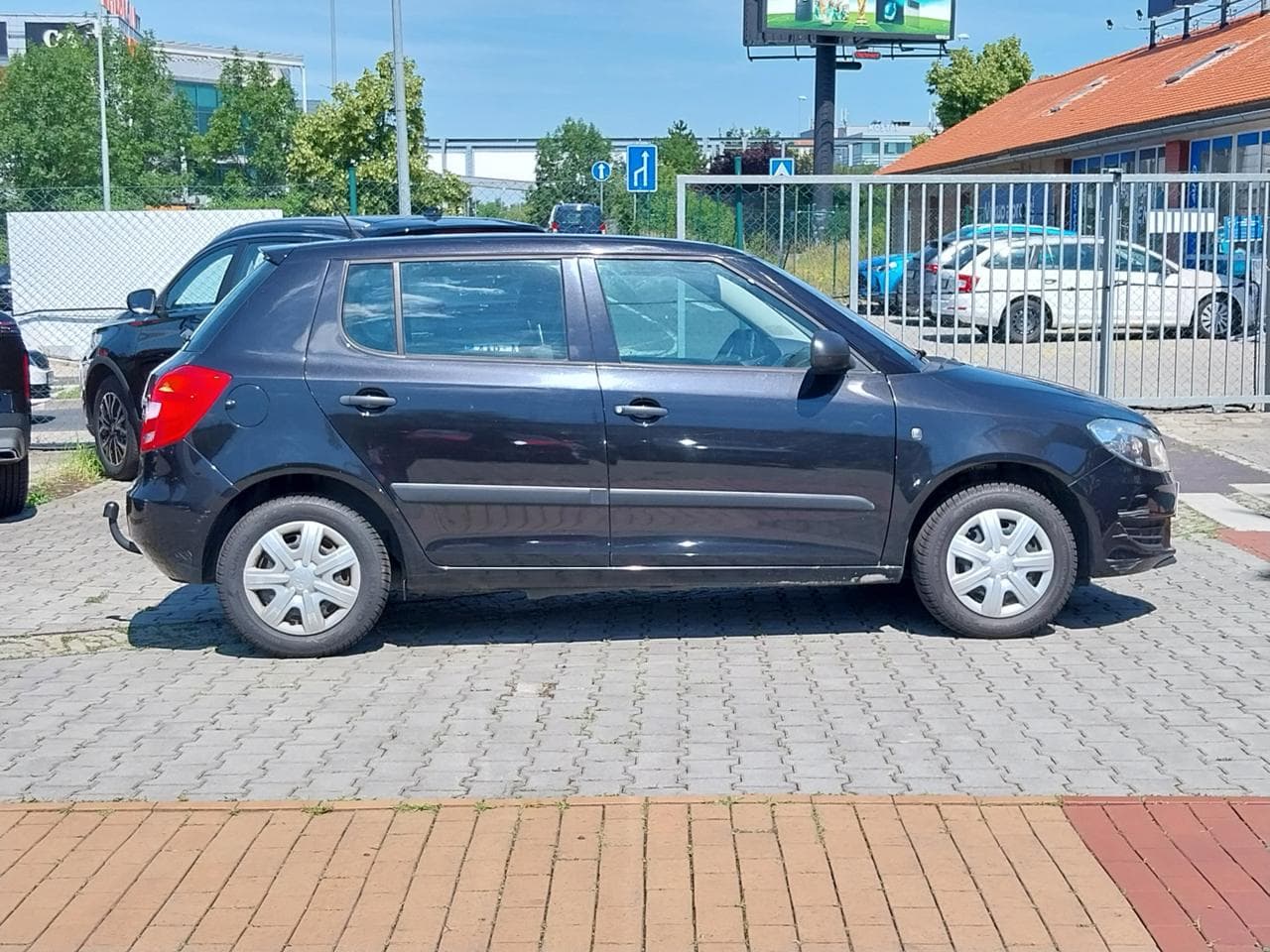 2011 Škoda FABIA - 12