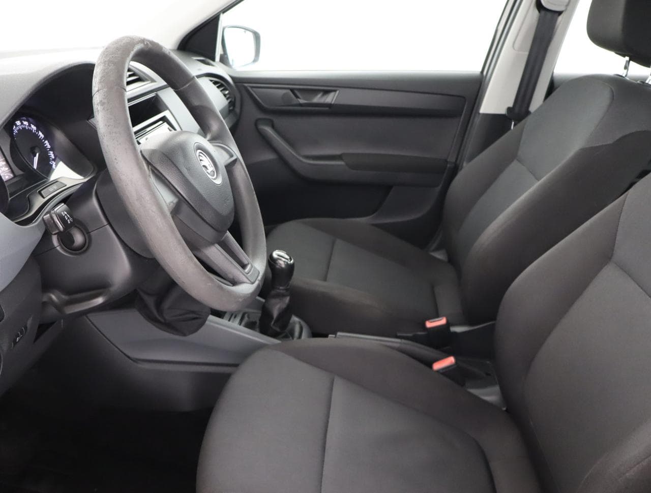 2015 Škoda FABIA - 29