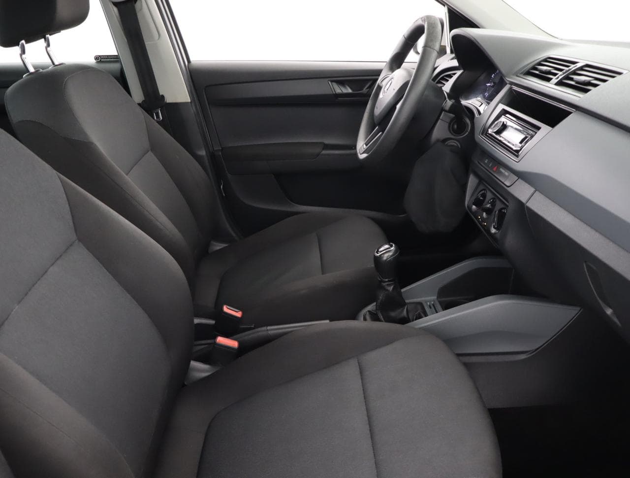 2015 Škoda FABIA - 21
